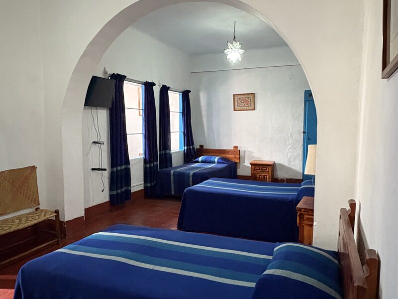 Habitación Familiar (5 camas individuales, hasta 5 personas)
