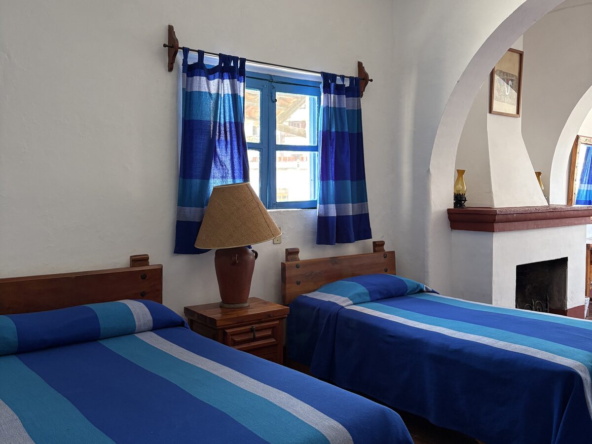 Jr. Suite con balcón a la catedral y salita - foto 2